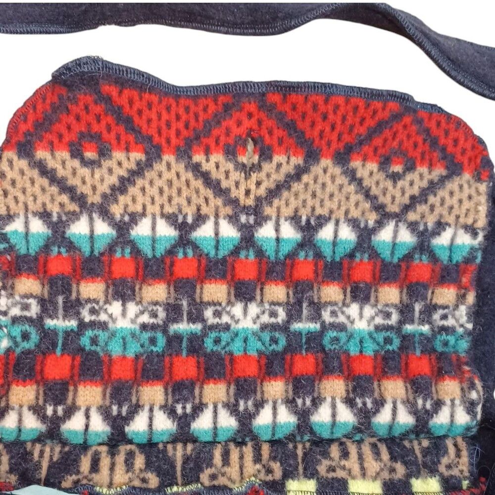 Southwestern Navy Fair Isle Knit Crossbody Bag Boho Aztec Button Flap Purse - Picture 7 of 10